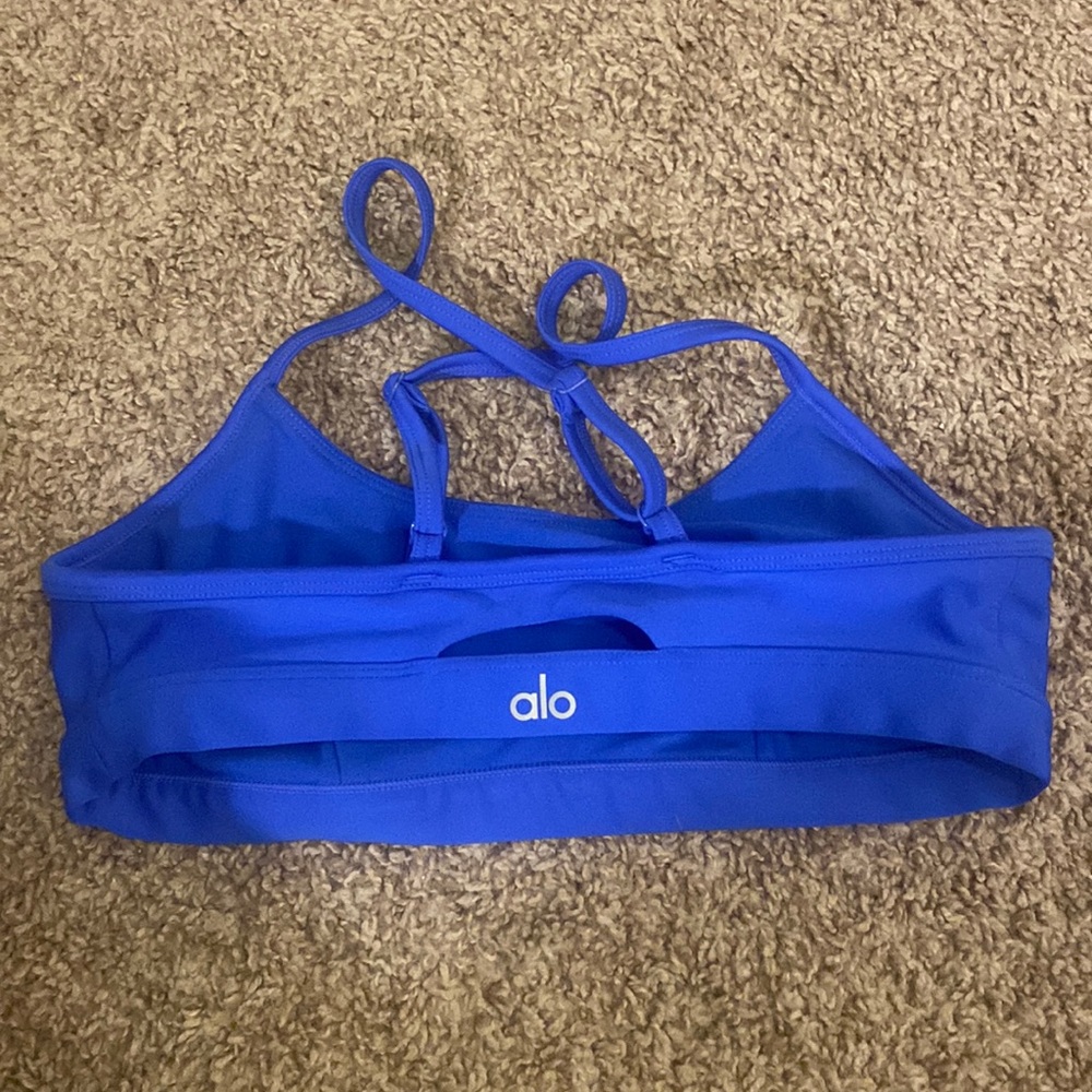 Alo yoga sports bra